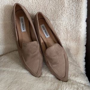 Steve Madden suede flats